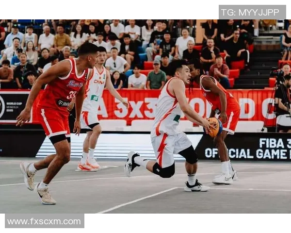 赛后分析:上海篮球队与北京篮球队球员个人能力全面对比与评估 赛后分析:上海篮球队与北京篮球队球员个人能力全面对比与评估